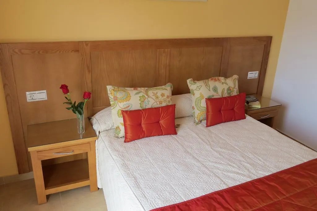 Apartamentos Turisticos Las Yucas Torre Del Mar 0*,