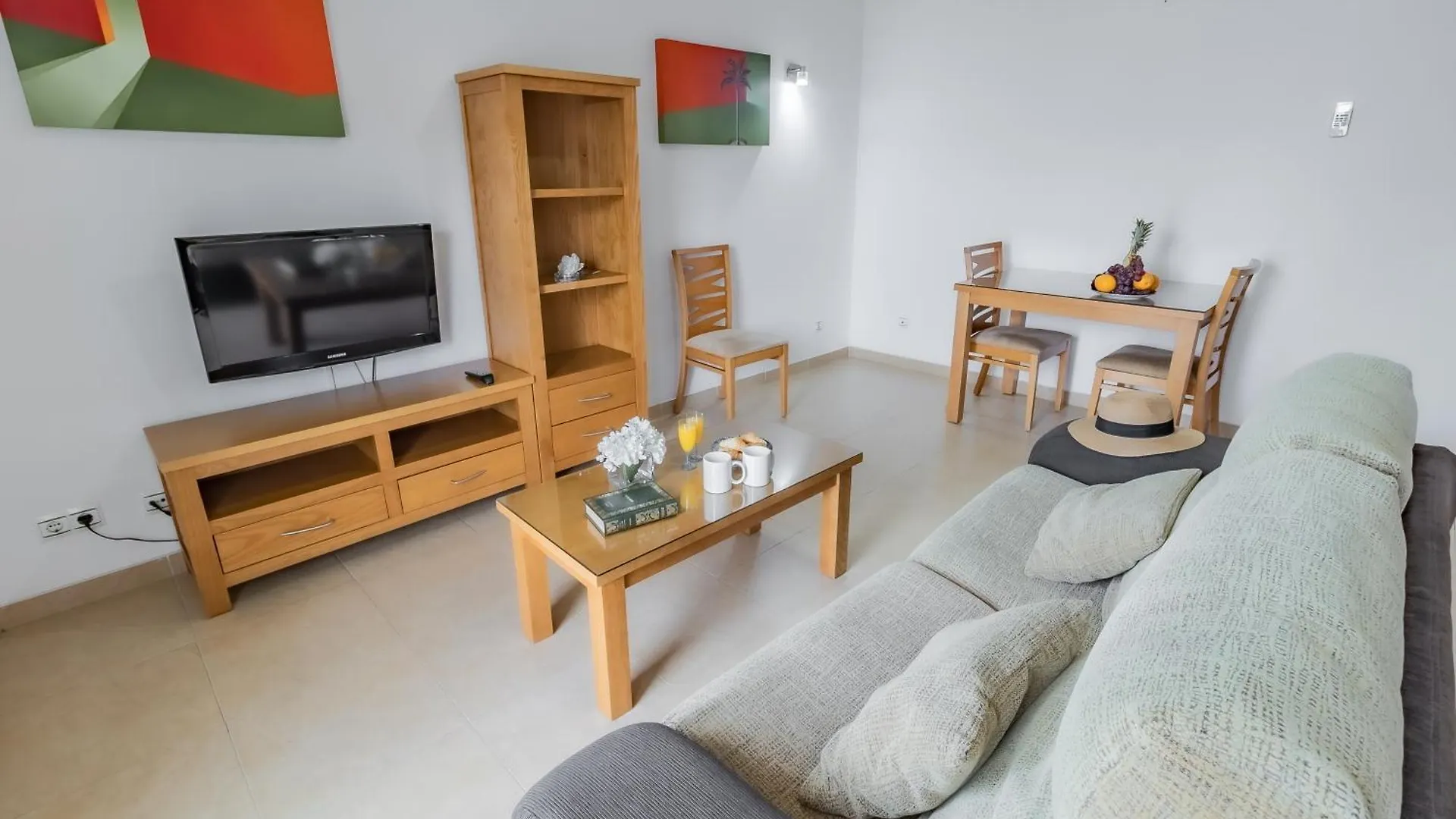 Appartement Apartamentos Turisticos Las Yucas Torre Del Mar Spanje