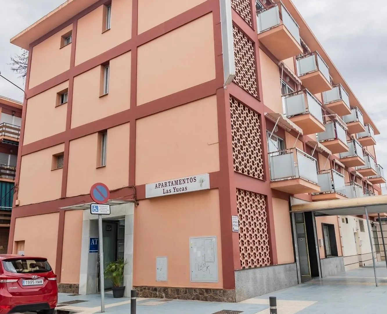 Apartamentos Turisticos Las Yucas Torre Del Mar Spagna